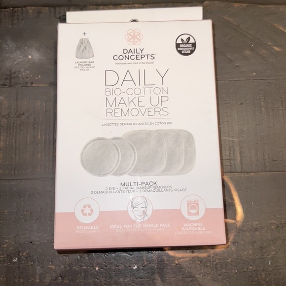 Skin Care Bundle-Gua Sha, Makeup Removers, Tweezers, Facial Brush Etc All NEW - Picture 3 of 7